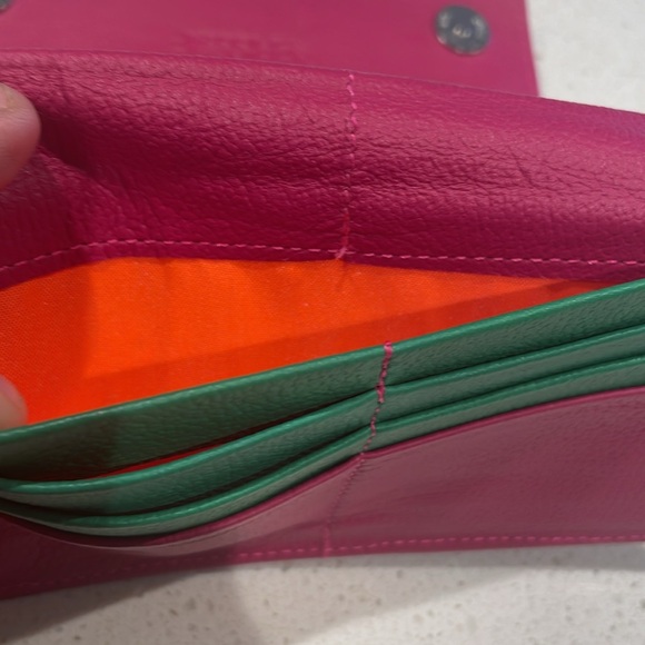 Bissle from Columbia- multi color leather trifold wallet. - Picture 7 of 7